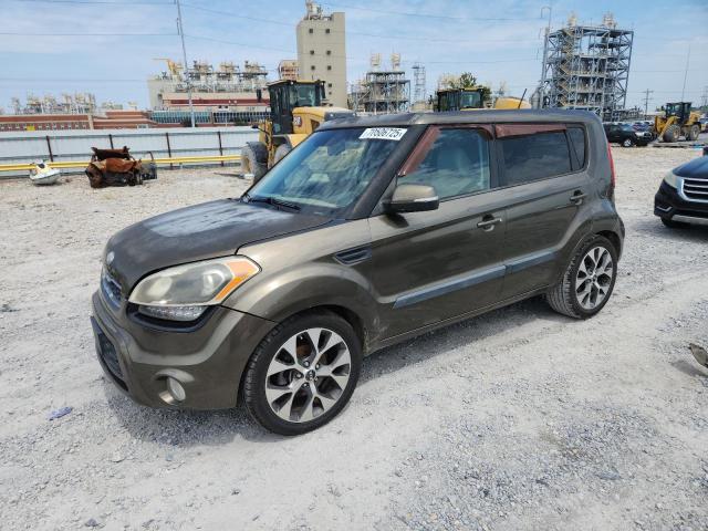2013 KIA SOUL +, 