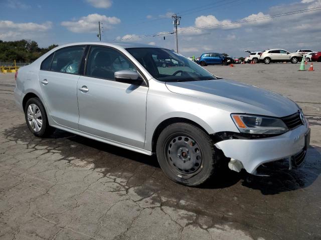 3VWDZ7AJ8BM375199 - 2011 VOLKSWAGEN JETTA SE SILVER photo 4