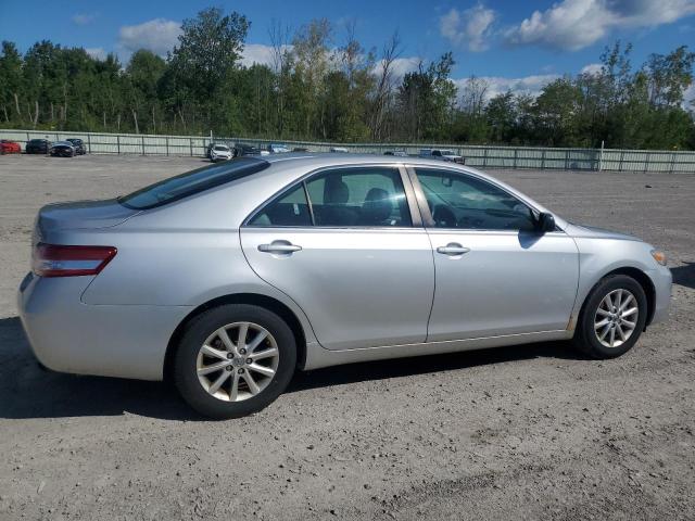 4T1BF3EK2AU102778 - 2010 TOYOTA CAMRY BASE 银色 照片 3