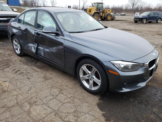 WBA3C3G51FNS75621 - 2015 BMW 320 I XDRIVE GRAY photo 4