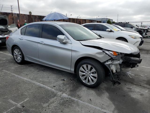 1HGCR2F7XDA099379 - 2013 HONDA ACCORD EX 银色 照片 4