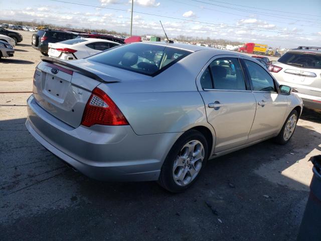 3FAHP0HA9BR114647 - 2011 FORD FUSION SE SILVER photo 3