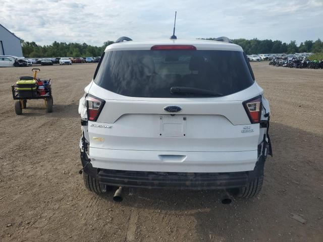 1FMCU0GD8HUB77356 - 2017 FORD ESCAPE SE WHITE photo 6