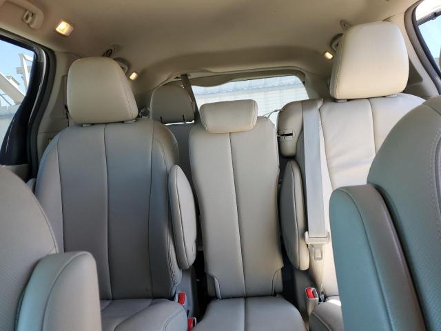 5TDYK3DC5DS380068 - 2013 TOYOTA SIENNA XLE 白色 照片 10