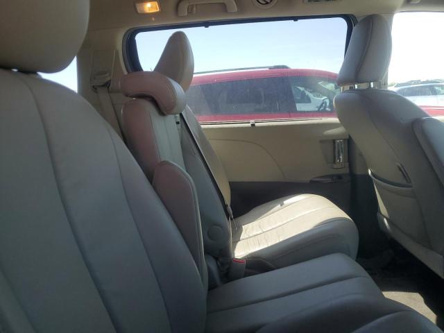 5TDYK3DC5DS380068 - 2013 TOYOTA SIENNA XLE 白色 照片 11