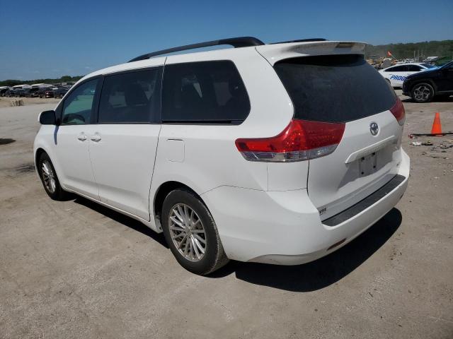 5TDYK3DC5DS380068 - 2013 TOYOTA SIENNA XLE 白色 照片 2