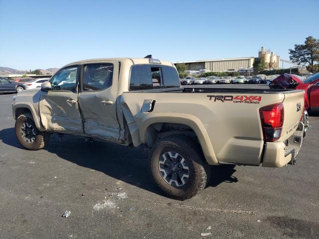 3TMDZ5BNXKM060977 - 2019 TOYOTA TACOMA DOUBLE CAB TAN photo 2