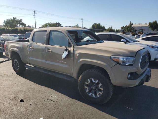 3TMDZ5BNXKM060977 - 2019 TOYOTA TACOMA DOUBLE CAB TAN photo 4