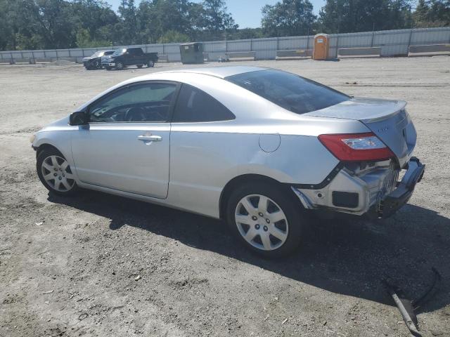 2HGFG12698H508411 - 2008 HONDA CIVIC LX 银色 照片 2