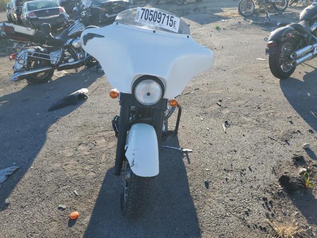 1HD1FCW1X2Y662871 - 2002 HARLEY-DAVIDSON FLHTCUI WHITE photo 2