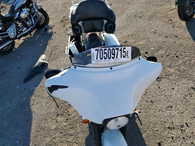 1HD1FCW1X2Y662871 - 2002 HARLEY-DAVIDSON FLHTCUI WHITE photo 5