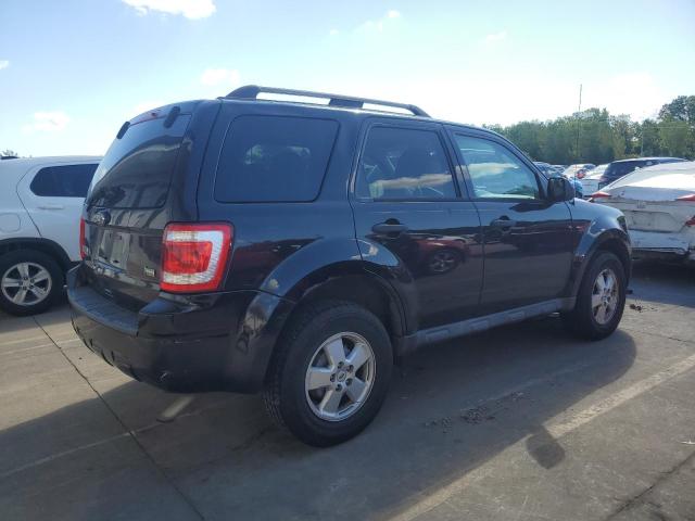 1FMCU0DG5BKB75145 - 2011 FORD ESCAPE XLT შავი ფოტო 3