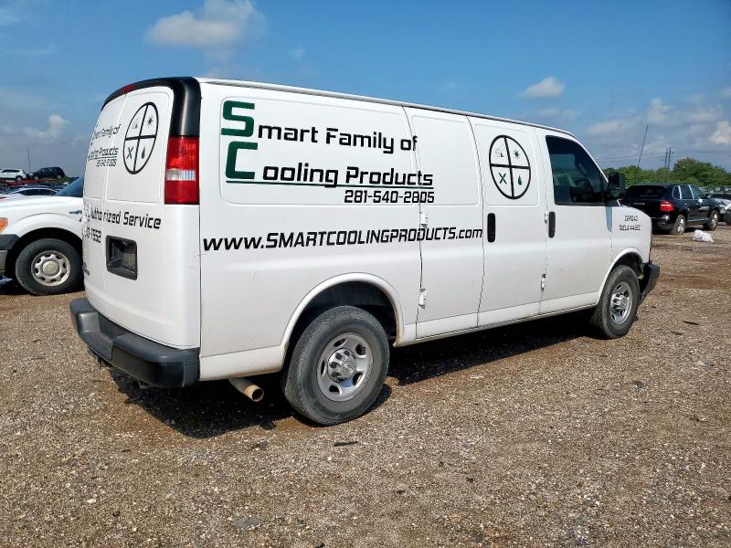 1GCWGAFG6L1268596 - 2020 CHEVROLET EXPRESS G2 WHITE photo 3