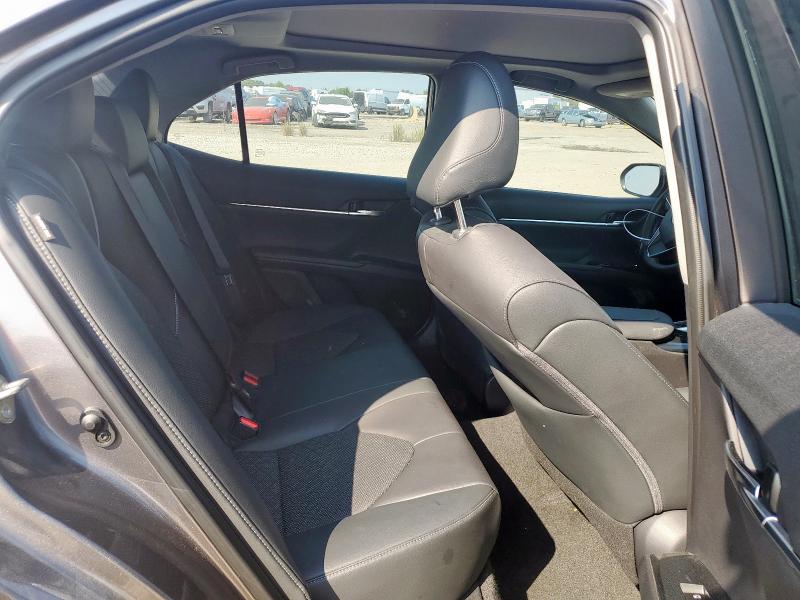 4T1B61HK5KU297955 - 2019 TOYOTA CAMRY XSE 灰色 照片 10