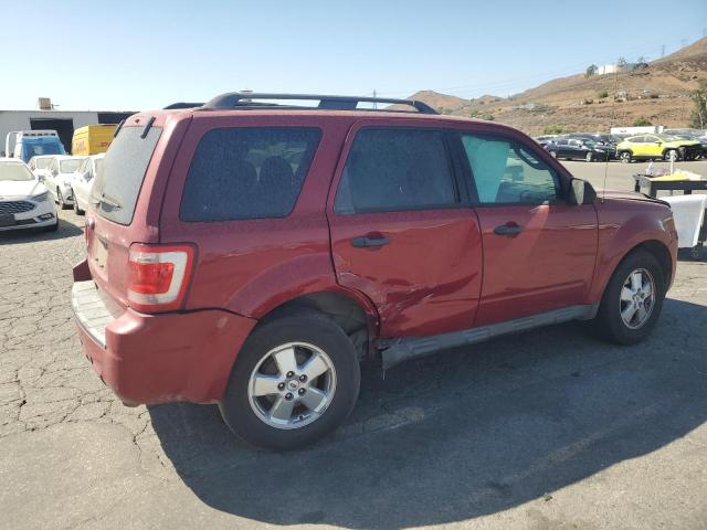1FMCU0D72BKB84255 - 2011 FORD ESCAPE XLT 红色 照片 3