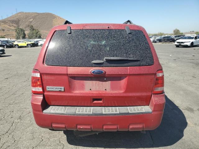 1FMCU0D72BKB84255 - 2011 FORD ESCAPE XLT 红色 照片 6