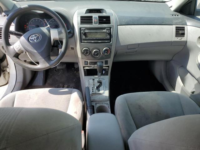 2T1BU4EEXCC856165 - 2012 TOYOTA COROLLA BASE თეთრი ფოტო 8