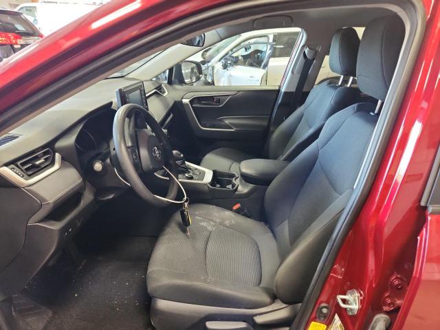 4T3L6RFV6MU021343 - 2021 TOYOTA RAV4 LE RED photo 7