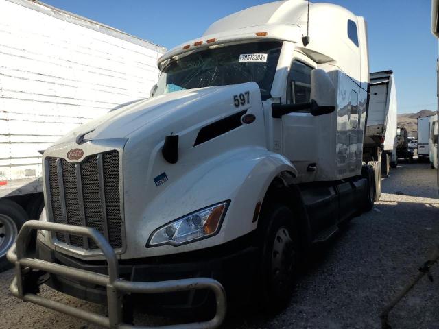 1XPBDP9X5PD804852 - 2023 PETERBILT 579 WHITE photo 2