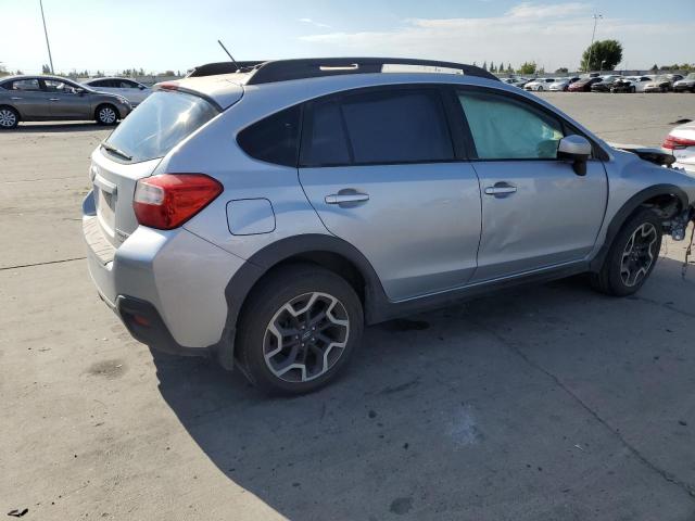 JF2GPABC5G8312609 - 2016 SUBARU CROSSTREK PREMIUM SILVER photo 3