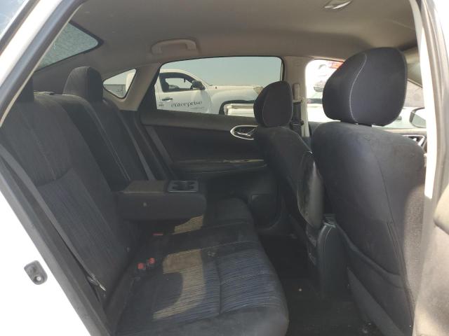 3N1AB7AP7GL652813 - 2016 NISSAN SENTRA S WHITE photo 10