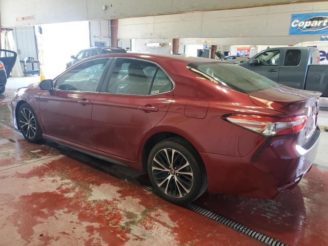 4T1B11HKXJU557022 - 2018 TOYOTA CAMRY L 红色 照片 2