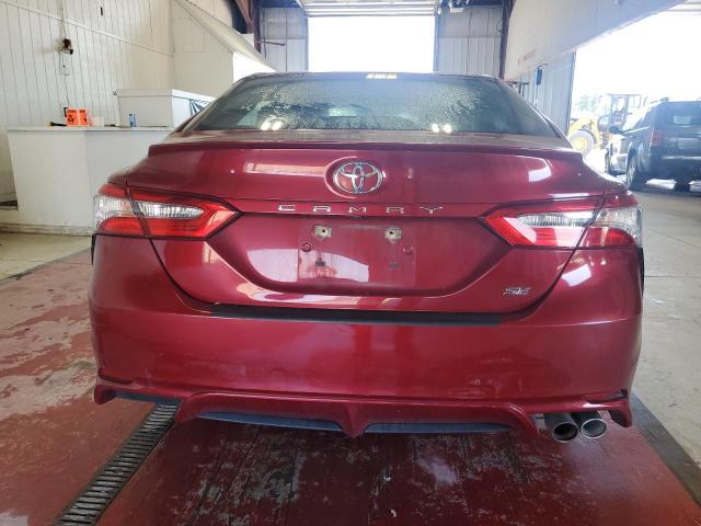 4T1B11HKXJU557022 - 2018 TOYOTA CAMRY L 红色 照片 6