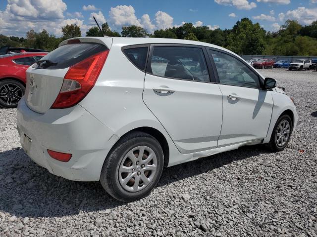 KMHCT5AE2DU063932 - 2013 HYUNDAI ACCENT GLS WHITE photo 3