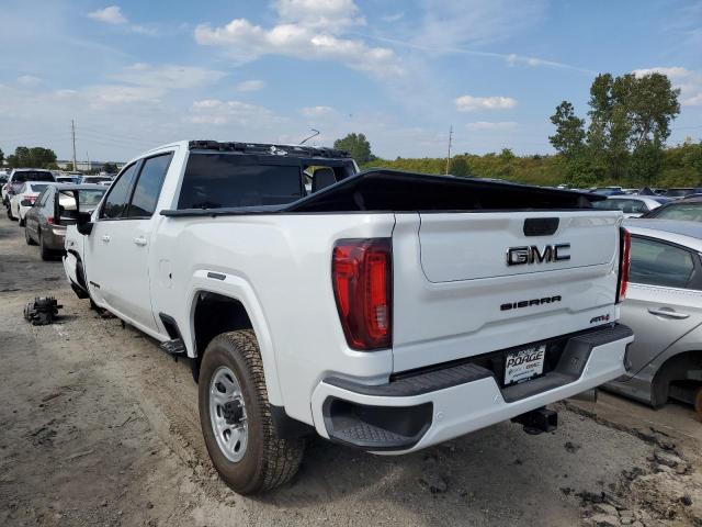 1GT49PEYXPF239190 - 2023 GMC SIERRA K2500 AT4 WHITE photo 2