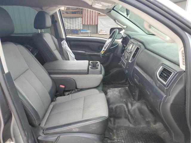 1N6AA1EJ3JN544244 - 2018 NISSAN TITAN S ნაცრისფერი ფოტო 7