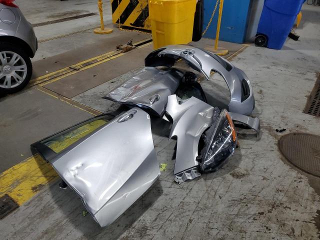 JM1DE1HY2B0103216 - 2011 MAZDA MAZDA2 银色 照片 12