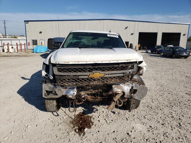 1GC1KXC81CF117421 - 2012 CHEVROLET SILVERADO K2500 HEAVY DUTY LT WHITE photo 5