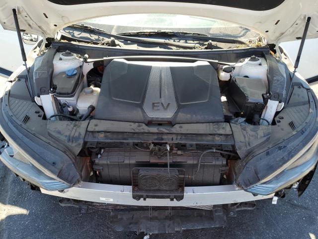 KNDC34LA3P5604087 - 2023 KIA EV6 LIGHT WHITE photo 12