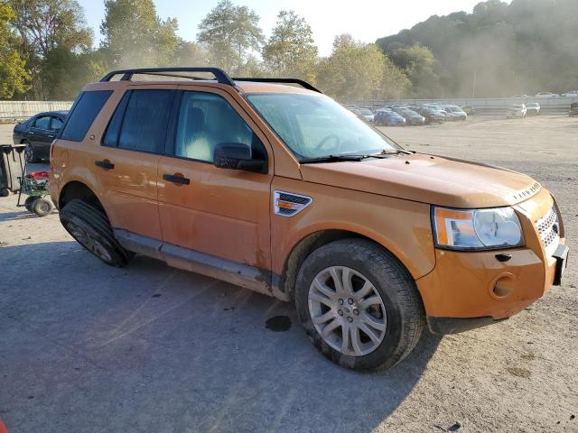 SALFS24N58H049481 - 2008 LAND ROVER LR2 SE TECHNOLOGY ORANGE photo 4