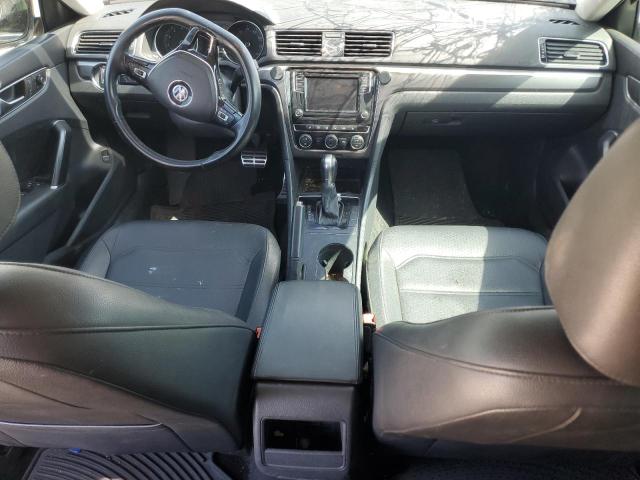 1VWDT7A36HC014244 - 2017 VOLKSWAGEN PASSAT R-LINE Mavi foto 8