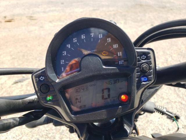 JKAENEC18NDA05145 - 2022 KAWASAKI EN650 C Weiß Foto 7