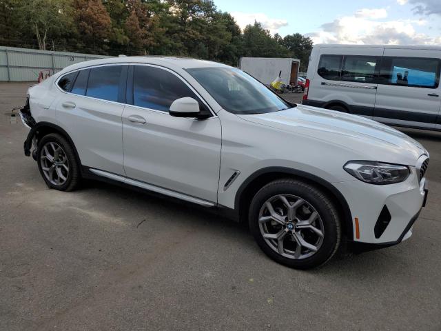 5UX33DT00N9M15490 - 2022 BMW X4 XDRIVE30I WHITE photo 4