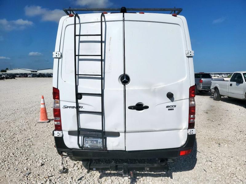 WD4PE7CC6A5497063 - 2010 MERCEDES-BENZ SPRINTER 2500 白色 照片 6