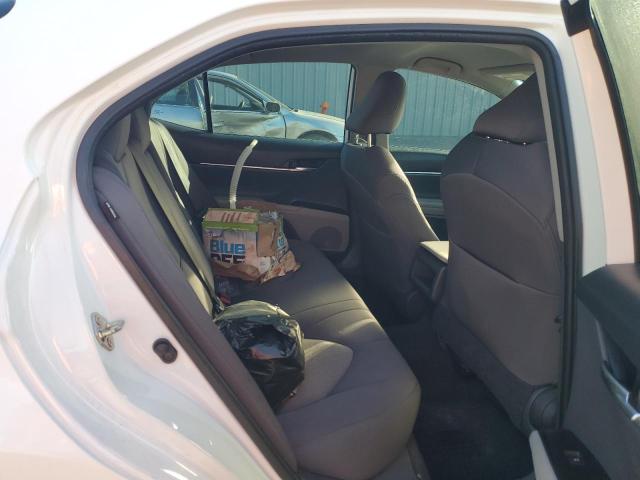 4T1C11AK9LU396194 - 2020 TOYOTA CAMRY LE WHITE photo 10