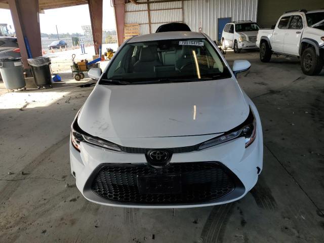 JTDEPMAE9MJ190111 - 2021 TOYOTA COROLLA LE Weiß Foto 5