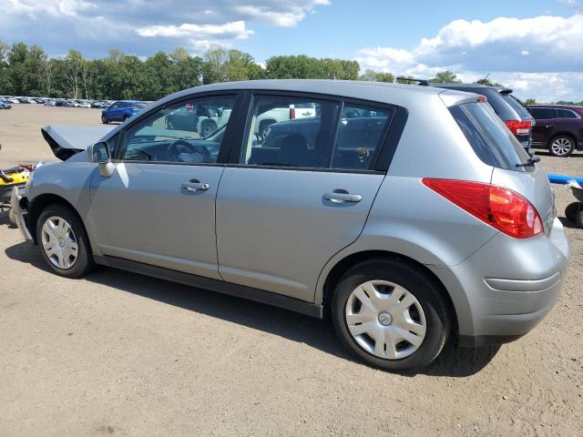 3N1BC1CP8AL416920 - 2010 NISSAN VERSA S GRAY photo 2