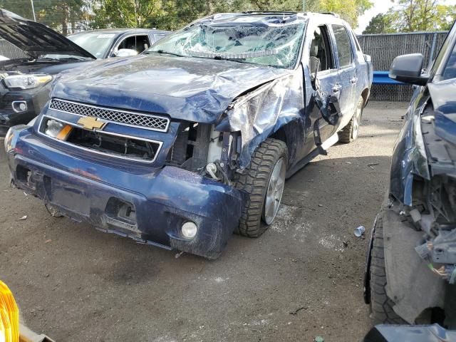 3GNTKGE32BG289617 - 2011 CHEVROLET AVALANCHE LTZ BLUE photo 1