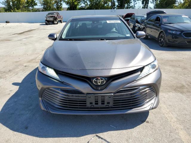 4T1BZ1HK4JU010434 - 2018 TOYOTA CAMRY XSE გრაფიტი ფოტო 5