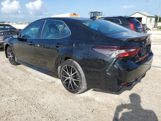 4T1G11AK8PU150969 - 2023 TOYOTA CAMRY SE NIGHT SHADE BLACK photo 2