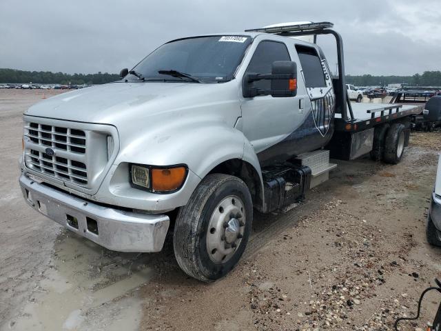 3FDNW65261MA07725 - 2001 FORD F650 SUPER DUTY SILVER photo 1