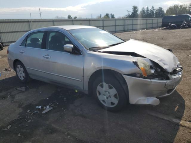 1HGCM56495A131147 - 2005 HONDA ACCORD LX SILVER photo 4