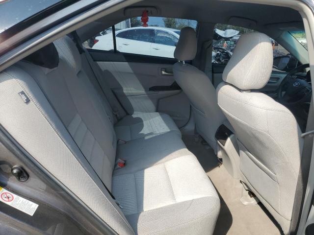 4T4BF1FK0GR575984 - 2016 TOYOTA CAMRY LE GRAY photo 10