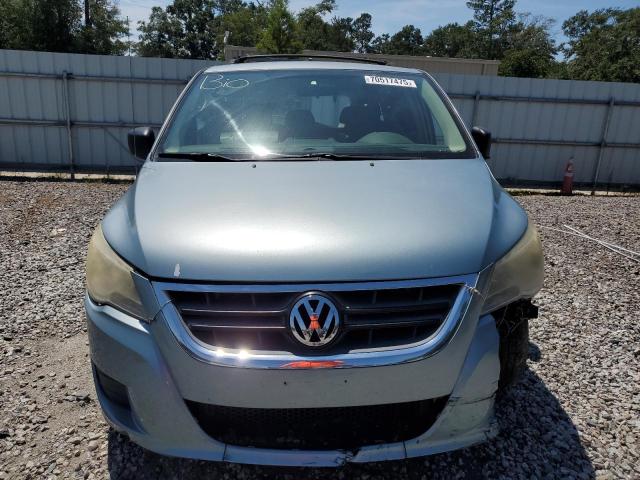 2V8HW44189R552946 - 2009 VOLKSWAGEN ROUTAN S 蓝色 照片 5