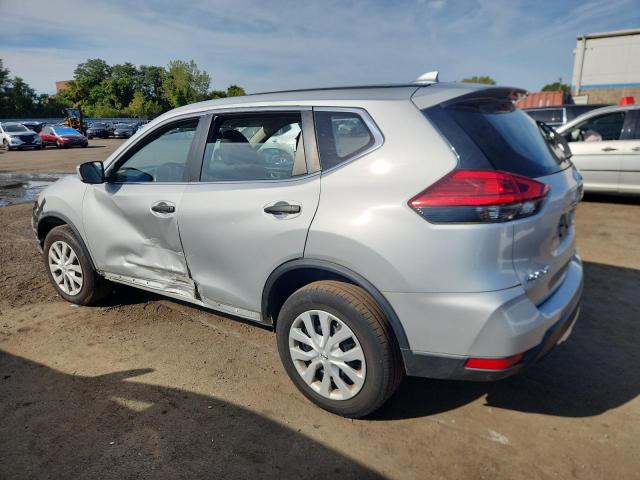 JN8AT2MV5HW005303 - 2017 NISSAN ROGUE S SILVER photo 2