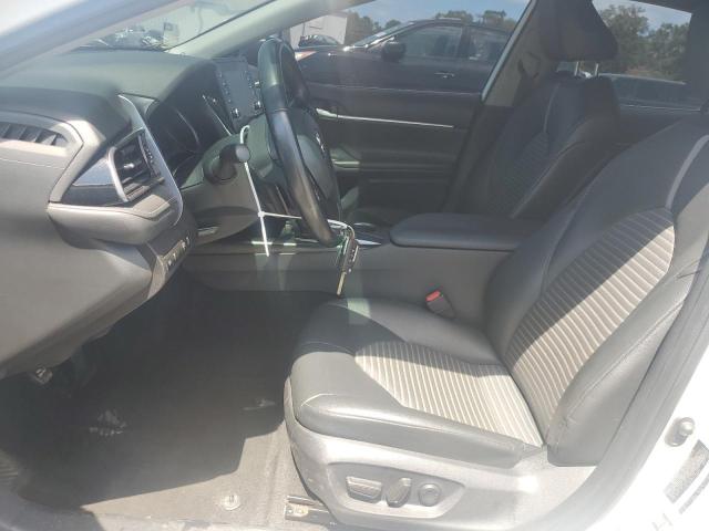 4T1G11AK8PU159655 - 2023 TOYOTA CAMRY SE NIGHT SHADE WHITE photo 7